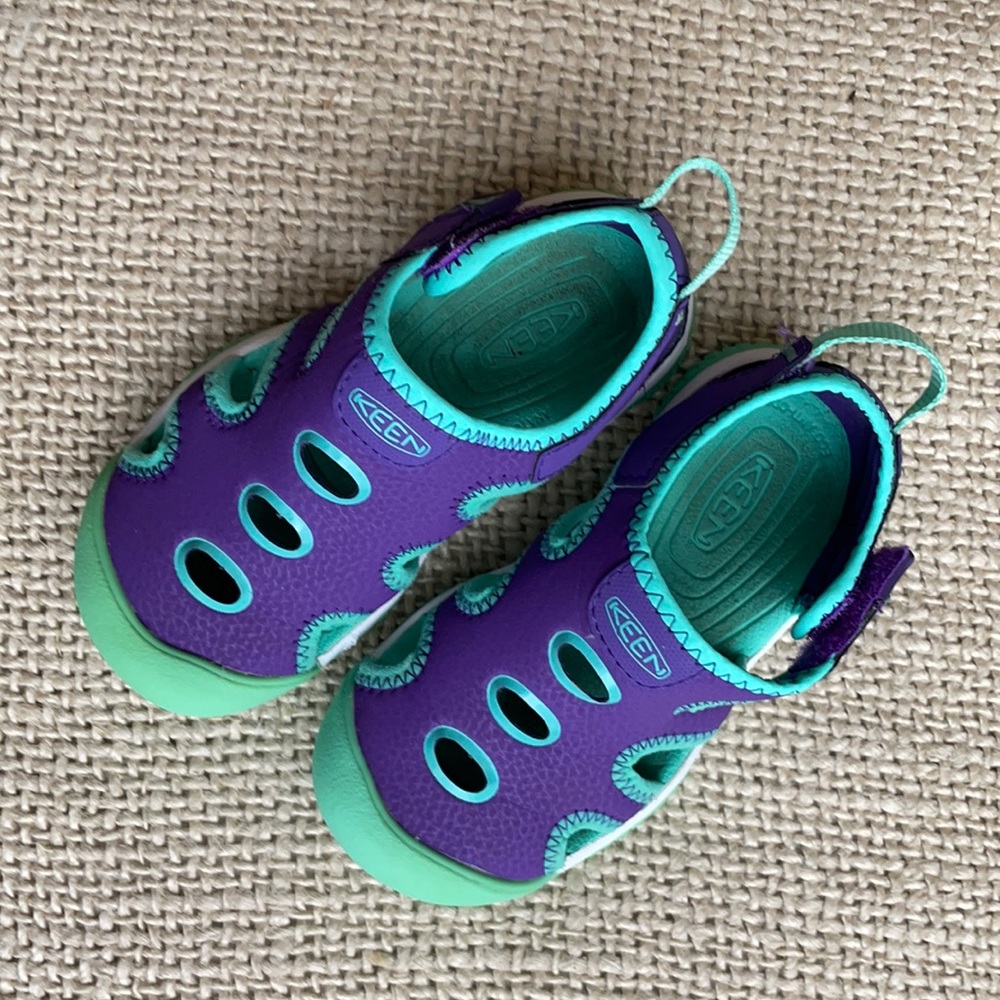 Keen Stingray Sandals